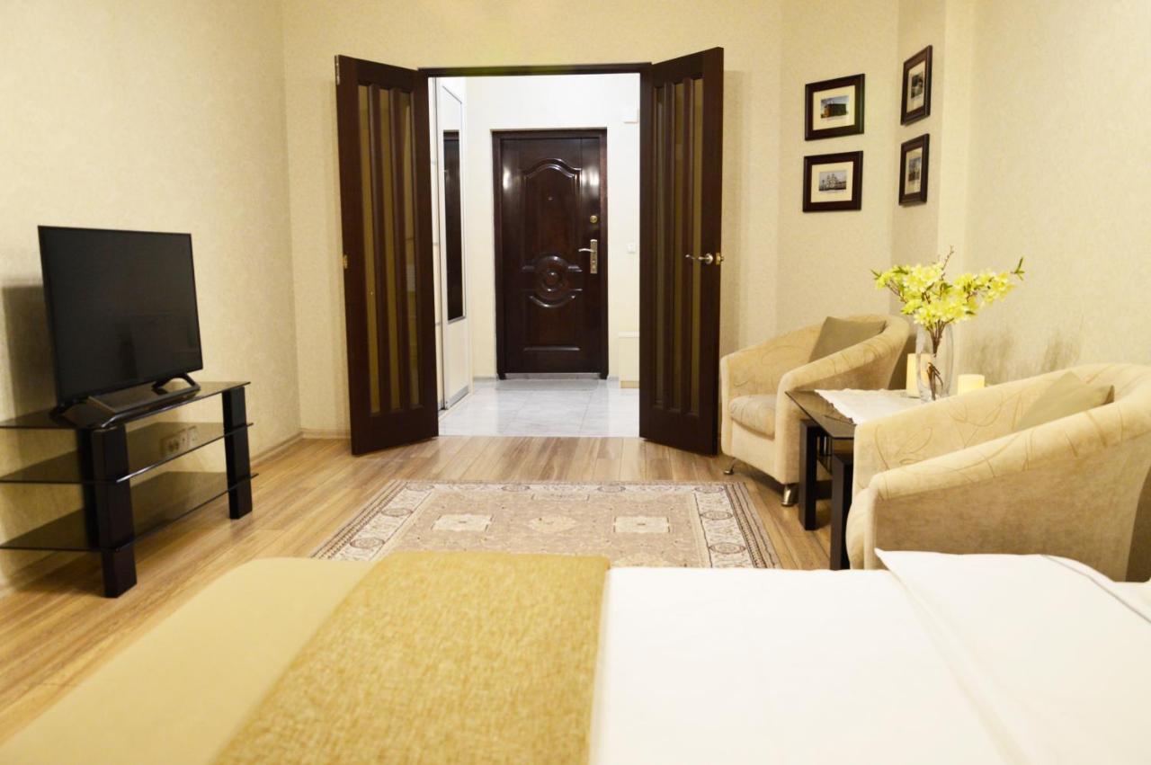 Comfort Apartments - Beautiful Suite By The Park Grodno Exterior photo