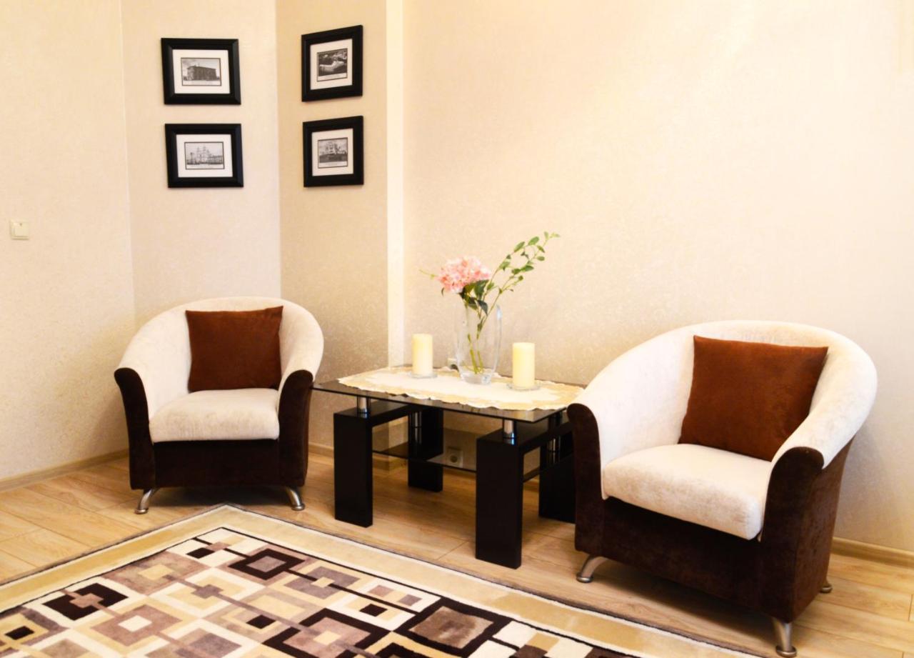 Comfort Apartments - Beautiful Suite By The Park Grodno Exterior photo