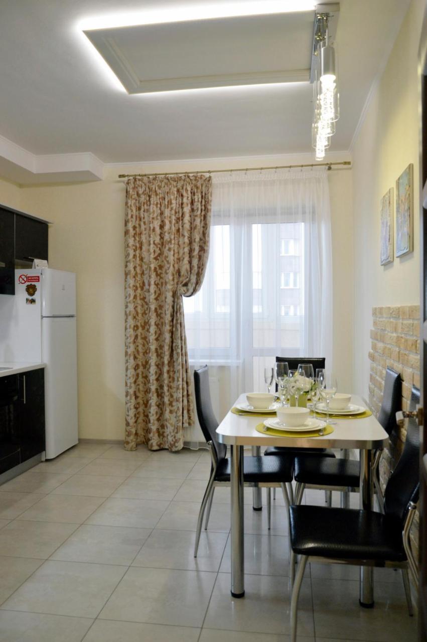 Comfort Apartments - Beautiful Suite By The Park Grodno Exterior photo